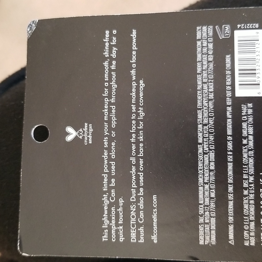 Prime & Stay Finishing Powder - Light/Medium - Picture 4 of 4